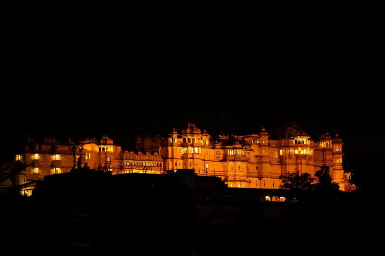 Mohan Villa Guest House Udaipur Exterior photo